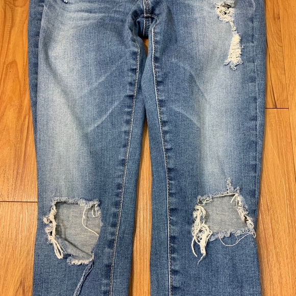 AG The Middi Ankle Distressed Raw Hem Jeans - Picture 5 of 16